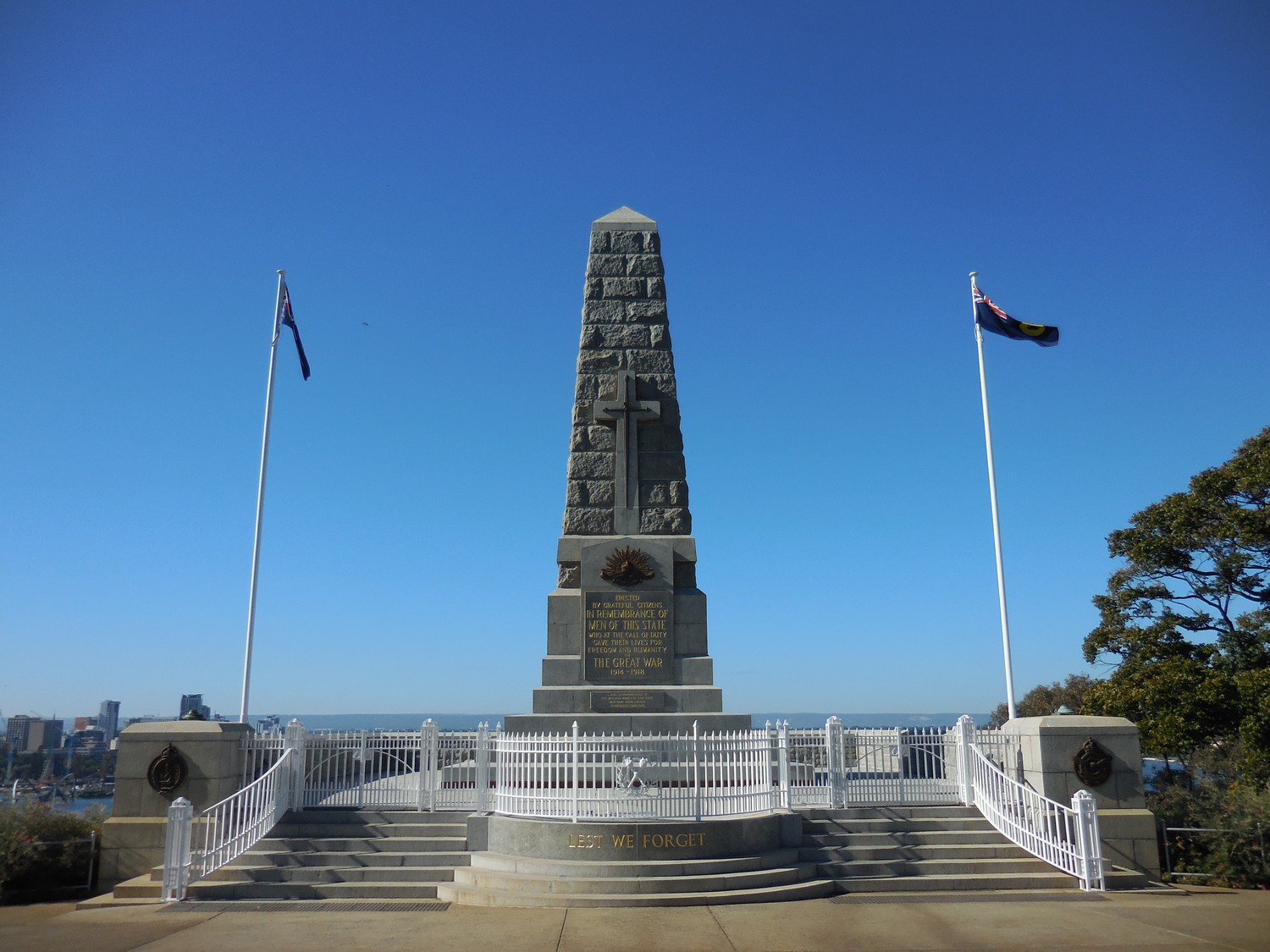 Margaret River Wine & Rottnest Wildlife Discovery - 6 Days primary image