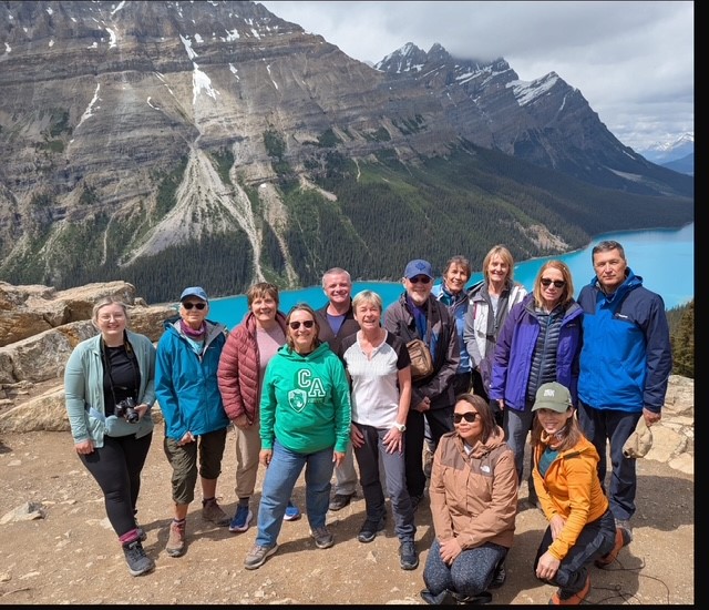 Canadian Rockies Discovery Tour - 10 days primary image