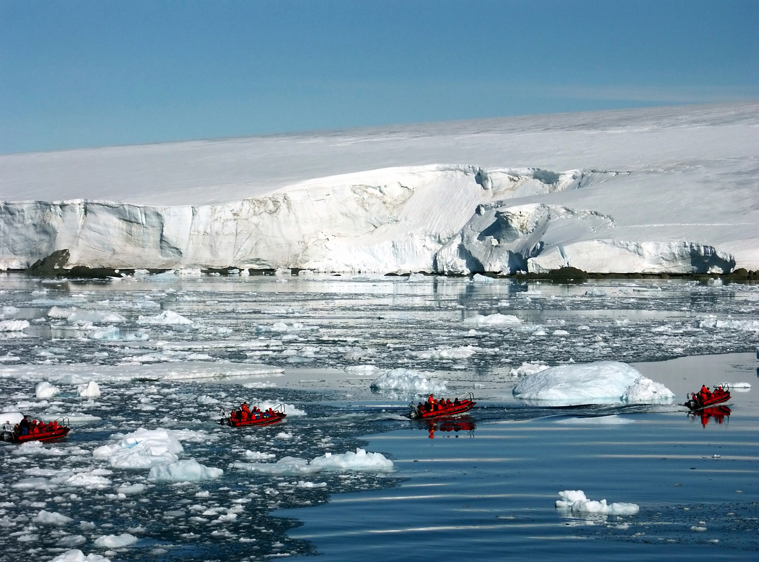 Antarctica via Buenos Aires - 12 days primary image