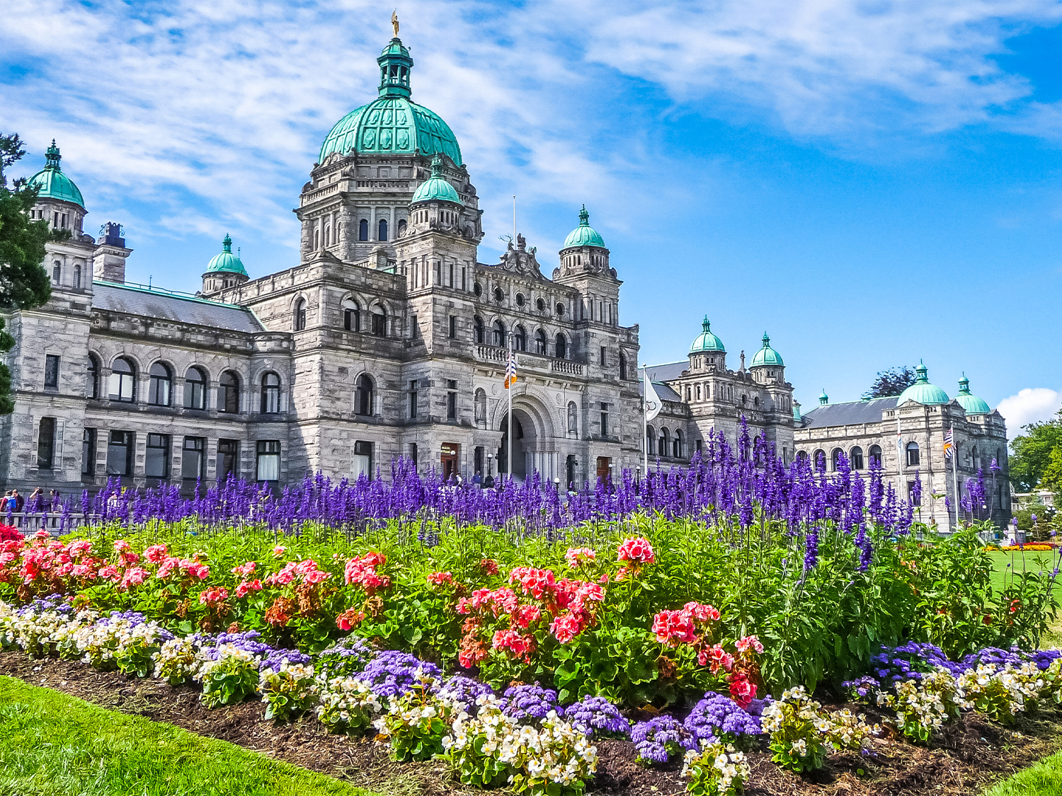 Discover Beautiful Canada 9N/10D - Image 2